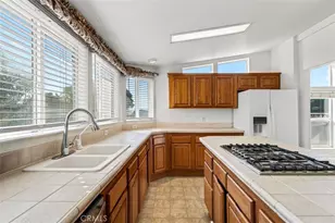 28576 Whittier, Winchester, CA 92596 - Photo 18