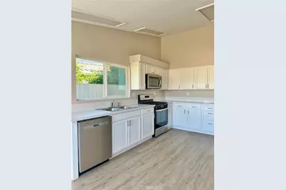 2196 Rosemary Court, Hemet, CA 92545 - Photo 10