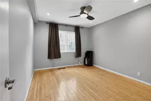 21 Alamitos, Long Beach, CA 90802 - Photo 4