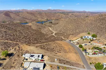 277 Texas Avenue, Menifee, CA 92587 - Photo 16