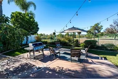 38369 Augusta, Murrieta, CA 92563 - Photo 32
