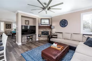 38369 Augusta, Murrieta, CA 92563 - Photo 10