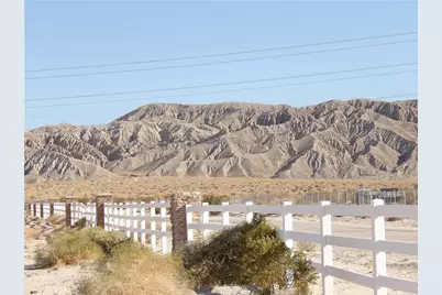 75186 Hidden Springs, Thousand Palms, CA 92276 - Photo 4