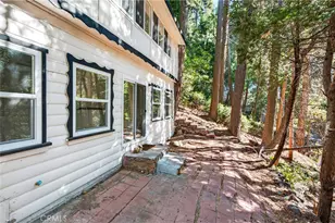 23740 Skyland, Crestline, CA 92325 - Photo 30