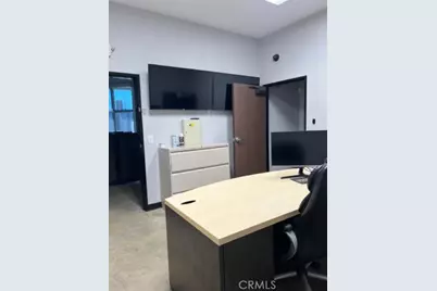 2211 Hunts, San Bernardino, CA 92408 - Photo 14