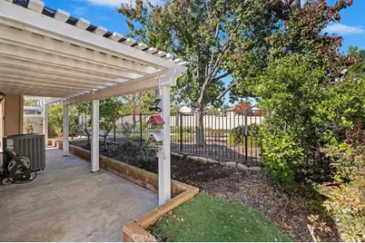 40053 Corte Fortuna, Murrieta, CA 92562 - Photo 32