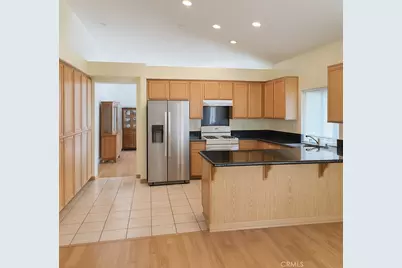 1457 Angelus Hill, Hemet, CA 92545 - Photo 4