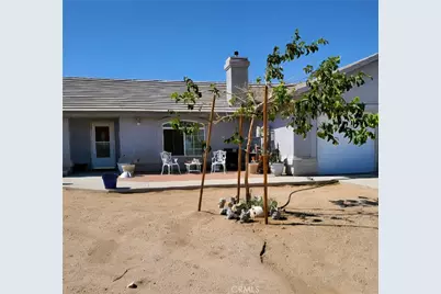 5877 Goss Road, Phelan, CA 92371 - Photo 2