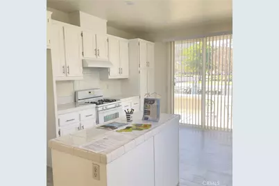 248 Blvd Four Seasons, Hemet, CA 92545 - Photo 8