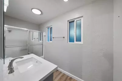 42539 Falcon, Big Bear Lake, CA 92315 - Photo 12