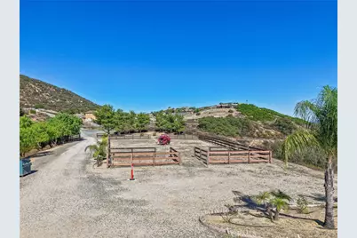 37289 Via Majorca, Murrieta, CA 92562 - Photo 48