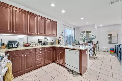 9744 Briar Rose, Riverside, CA 92503 - Photo 12