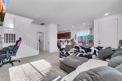 9744 Briar Rose, Riverside, CA 92503 - Photo 6