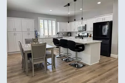 664 Rembrandt, Corona, CA 92882 - Photo 10