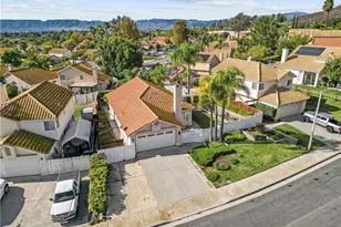 24385 Via Las Junitas, Murrieta, CA 92562 - Photo 34