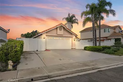 24385 Via Las Junitas, Murrieta, CA 92562 - Photo 2