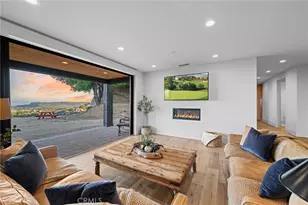 41950 Hacienda Dr, Murrieta, CA 92562 - Photo 2