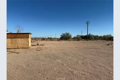 32990 Harvard, Newberry Springs, CA 92365 - Photo 4