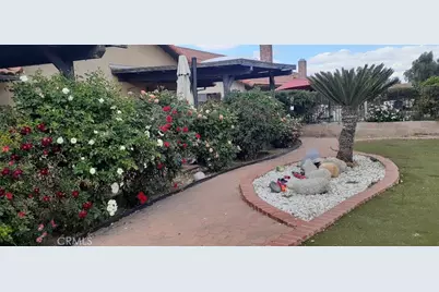 1484 Pepper Tree Drive, Hemet, CA 92543 - Photo 22