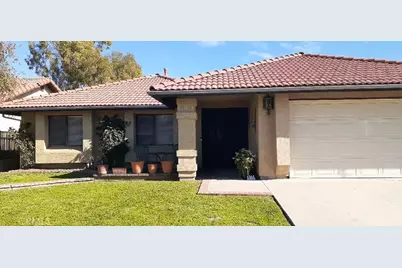 1484 Pepper Tree Drive, Hemet, CA 92545 - Photo 2