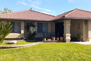 1484 Pepper Tree Dr, Hemet, CA 92545 - Photo 1