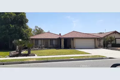 1484 Pepper Tree Drive, Hemet, CA 92543 - Photo 6