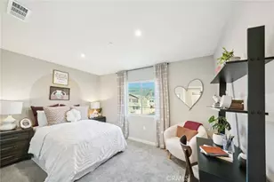 16051 Montenegro Ln, Fontana, CA 92336 - Photo 14