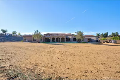 39760 Amber Court, Murrieta, CA 92562 - Photo 48