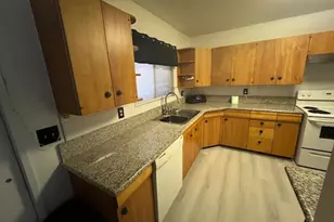 1140 Amberwood Dr, Hemet, CA 92543 - Photo 20