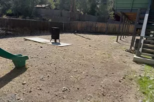 140 Crable St, Frazier Park, CA 93225 - Photo 2