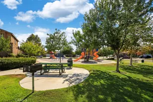 264 CLEOMELLA Ct, Hemet, CA 92543 - Photo 30