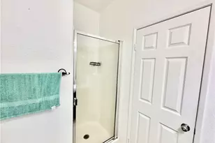 36676 Lynwood Ave, Murrieta, CA 92563 - Photo 16