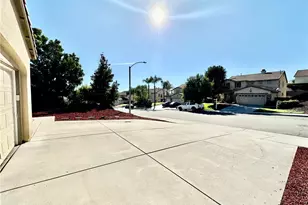 36676 Lynwood Ave, Murrieta, CA 92563 - Photo 72