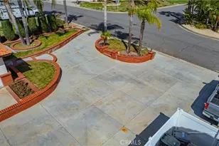 29871 Sloop Dr, Canyon Lake, CA 92587 - Photo 4