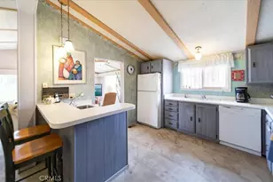 32617 Chiricahua Dr, Thousand Palms, CA 92276 - Photo 14