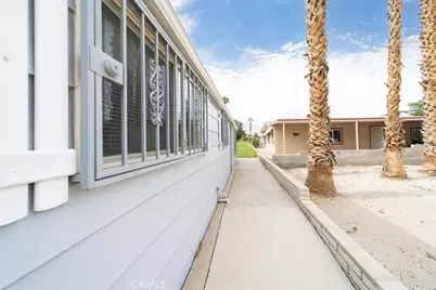 32617 Chiricahua Drive, Thousand Palms, CA 92276 - Photo 34