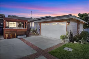 2425 Heather Ave, Long Beach, CA 90815 - Photo 1