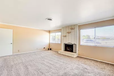 42226 55th, Lancaster, CA 93536 - Photo 8