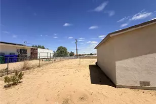 5893 Marine, 29 Palms MCB, CA 92277 - Photo 18