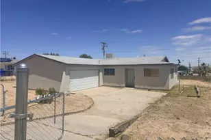 5893 Marine, 29 Palms MCB, CA 92277 - Photo 2