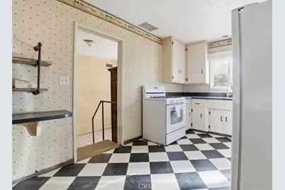 31750 Florida, Redlands, CA 92373 - Photo 8