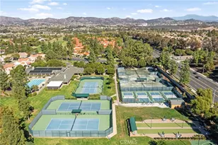 38411 Glen Abbey Ln, Murrieta, CA 92562 - Photo 16