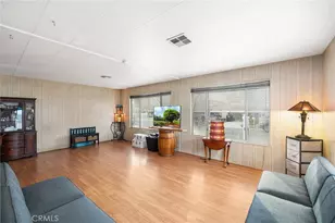 471 Santa Clara Cir, Hemet, CA 92543 - Photo 2