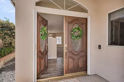 30263 Swan Point, Canyon Lake, CA 92587 - Photo 6