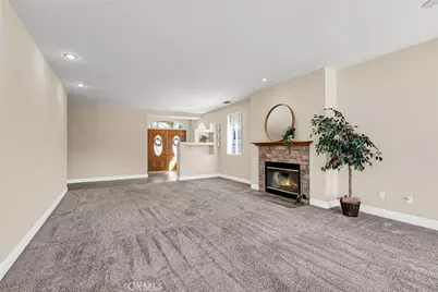 30263 Swan Point, Canyon Lake, CA 92587 - Photo 12