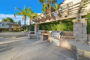 41710 Woodridge Ave, Murrieta, CA 92562 - Photo 26