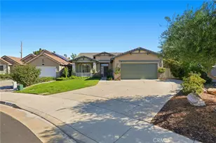 39320 Beringer, Murrieta, CA 92563 - Photo 2