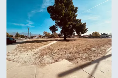 467 S Hewitt, San Jacinto, CA 92583 - Photo 2