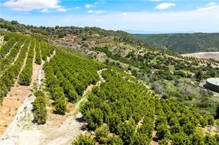 27 Via Escalon, Temecula, CA 92590 - Photo 8