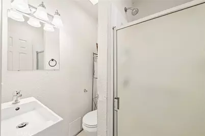 816 W G, Ontario, CA 91762 - Photo 18